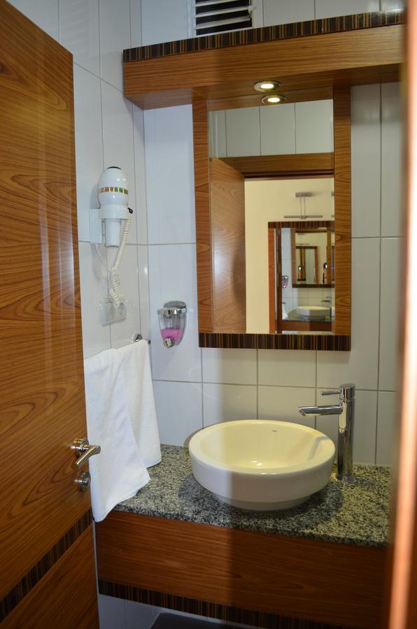 Atlas Otel Бурса Екстериор снимка